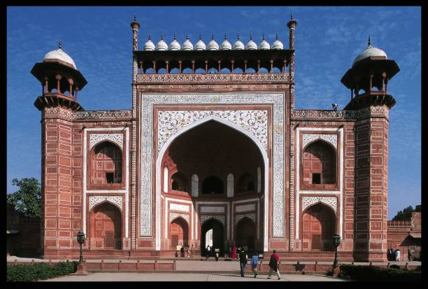 best places to visit in agra