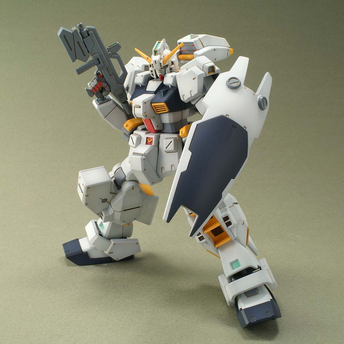 HGUC 1/144 HGUC RX-121-1 GUNDAM TR-1 ［HAZEL CUSTOM - 03