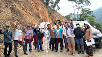 Anggota DPRD Hanya Foto Selfie, Ternyata Membuat Warga Geram