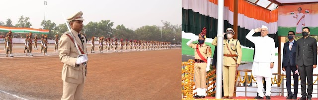 मुख्यमंत्री बघेल ने जगदलपुर में हर्षोल्लास के वातावरण में किया ध्वजारोहण,  गणतंत्र दिवस के पावन अवसर पर कई महत्वपूर्ण योजनाओं की घोषणा की