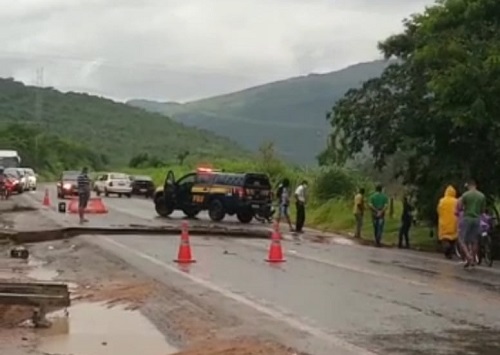 Tráfego na BR-330 entre Jitaúna e Jequié pode ser liberado nesta terça-feira (28)