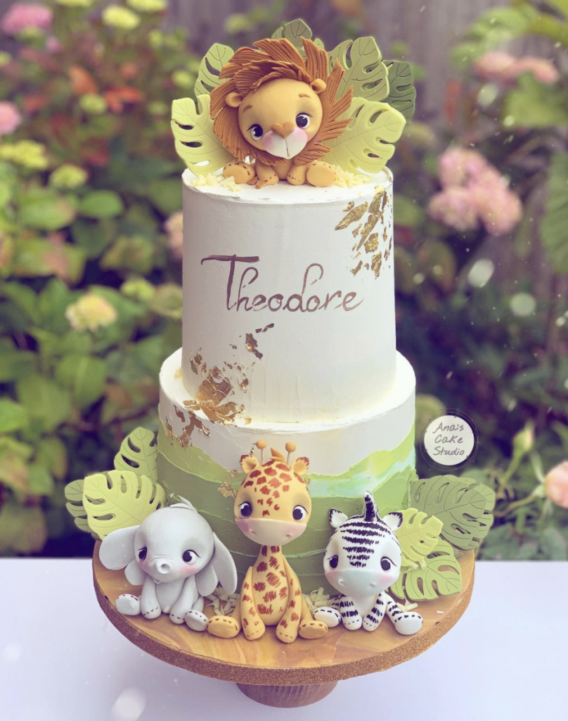 simple jungle birthday cake