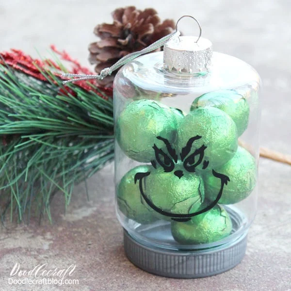 Make a grinch face ornament or keepsake using Cricut adhesive vinyl.