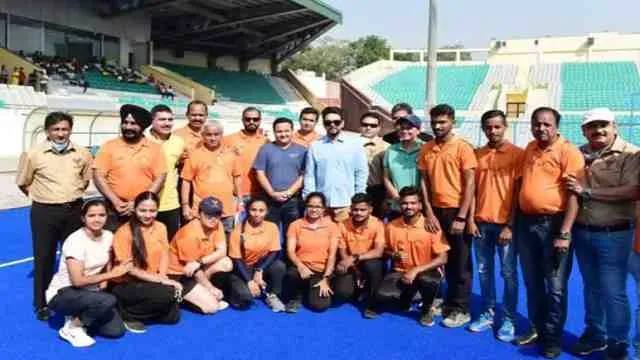 केंद्रीय खेल मंत्री श्री अनुराग ठाकुर ने 'दिल्ली हॉकी वीकेंड लीग' का शुभारंभ किया, प्रतियोगिताओं ने एथलीटों का मनोबल बढ़ाया