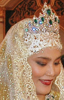 emerald tiara queen saleha brunei princess majeedah