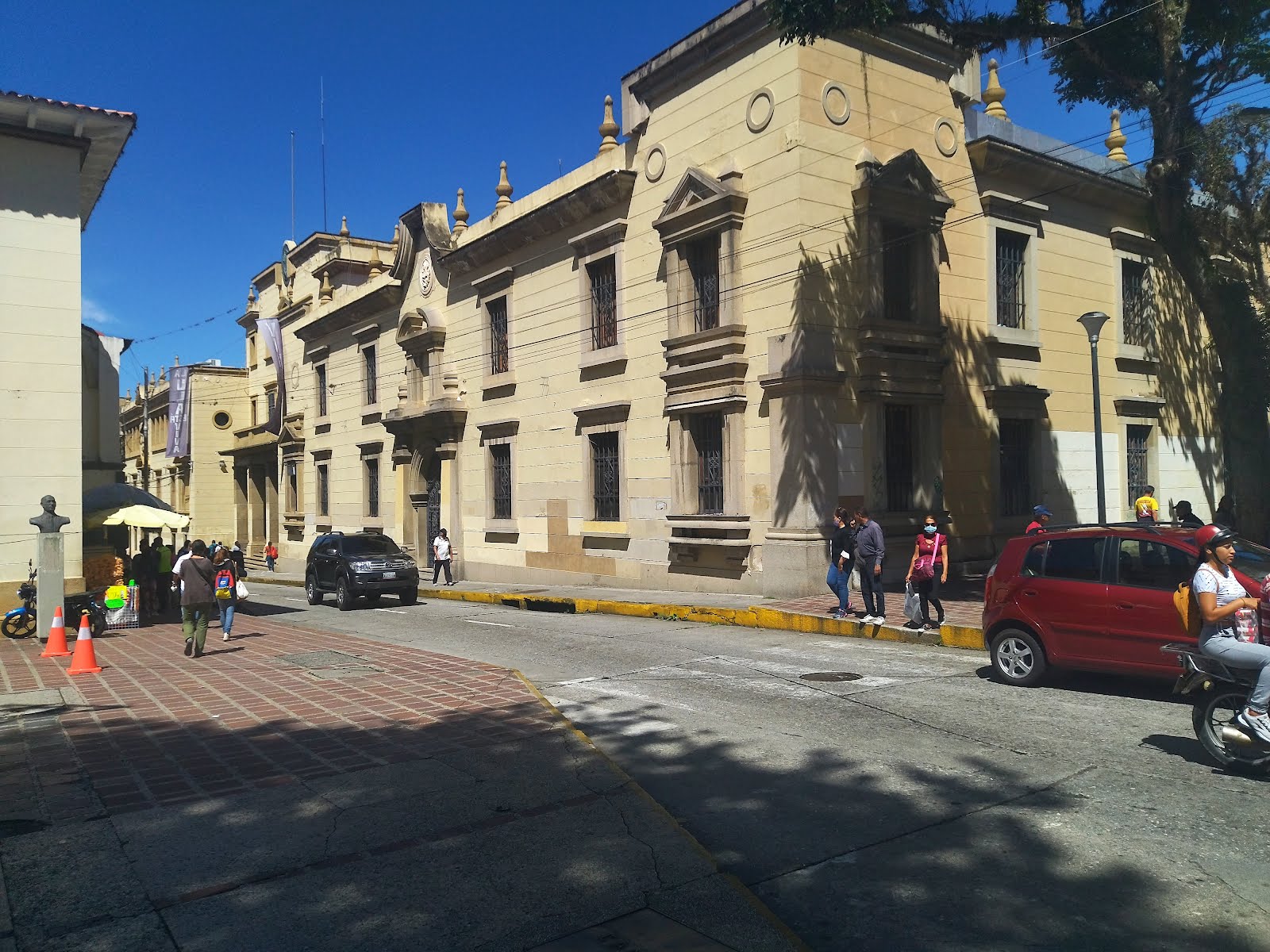 Aula Abierta: Niegan casi el 100% del presupuesto a la ULA