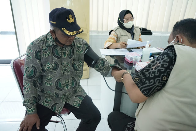 di Aula Melati Kantor Bupati Asahan, Kamis (25/11/21).