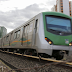 A segurança no vagão exclusivo do metrô