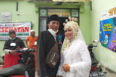 Hari Bahagia, Dua Sejoli Penyintas Erupsi Semeru Langsungkan Pernikahan di Pengungsian