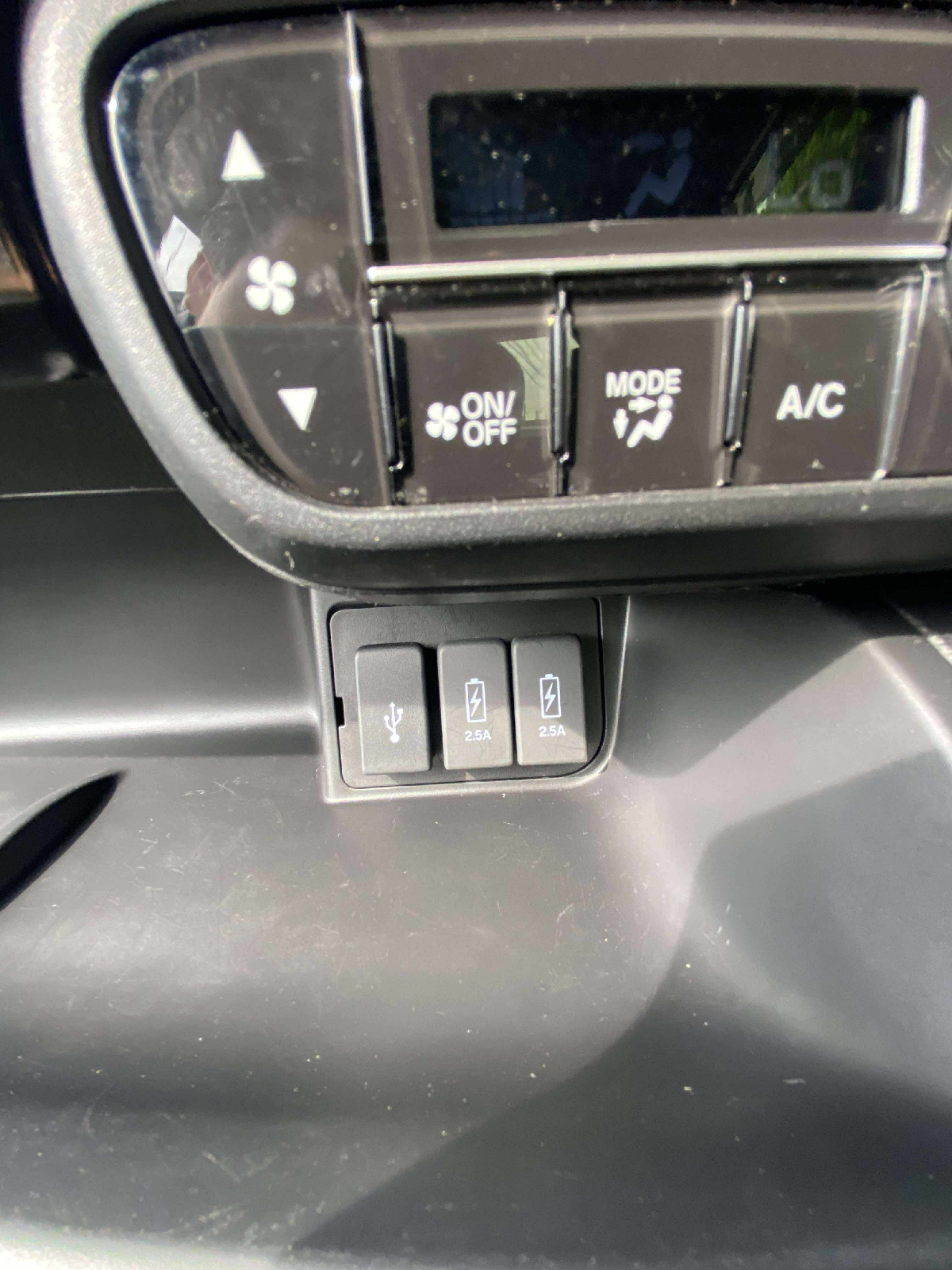 Honda N-BOX Custom 2018 Navigation System