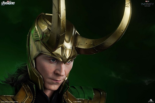 Queen Studios revela busto em tamanho real do Loki de "Os Vingadores"