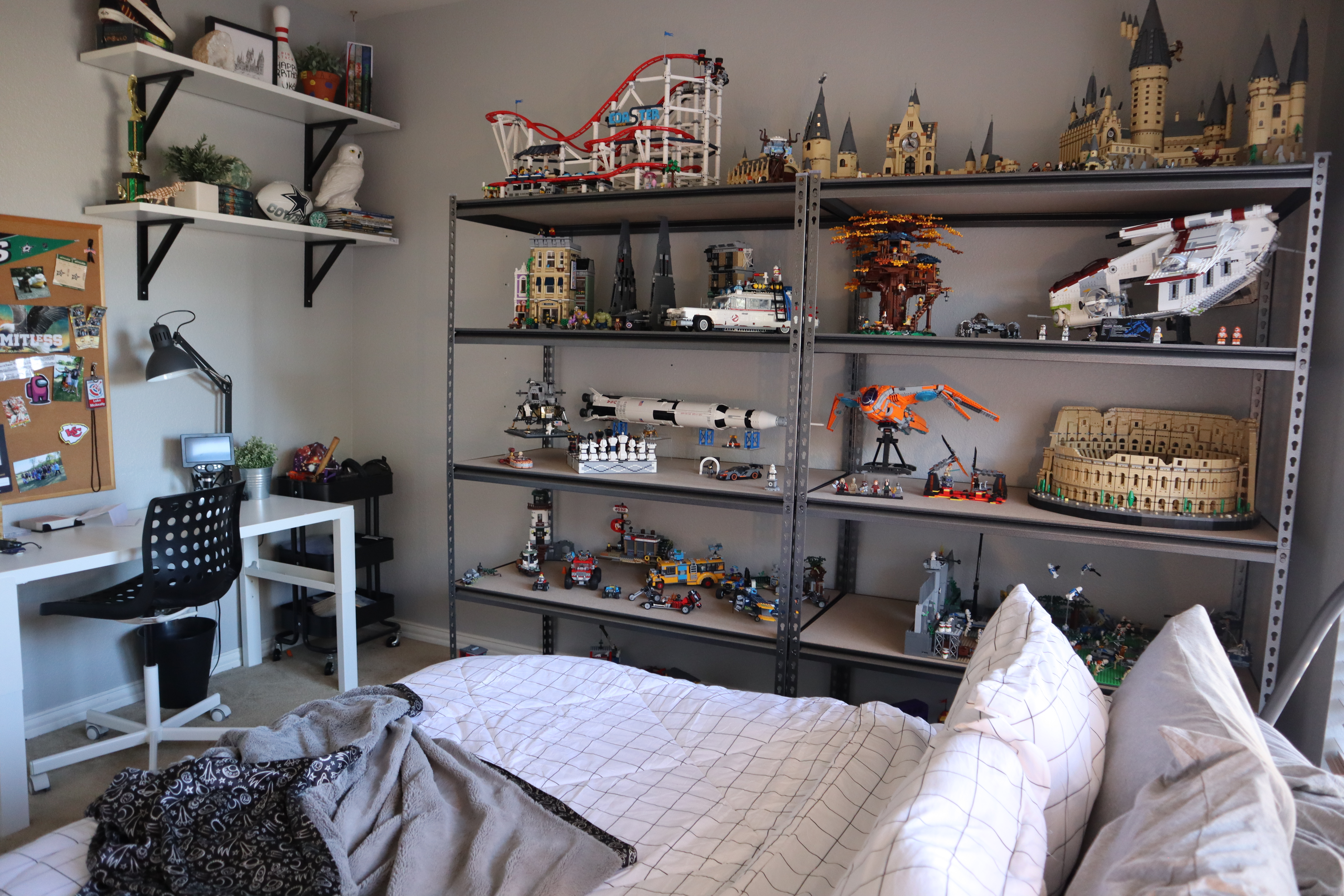 Harry Potter LEGO Collection  Lego room ideas, Lego display, Lego