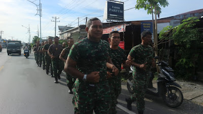 Dipimpin Pasi Ops, Prajurit Kodim 0105/Abar Melaksanakan Jogging Pagi