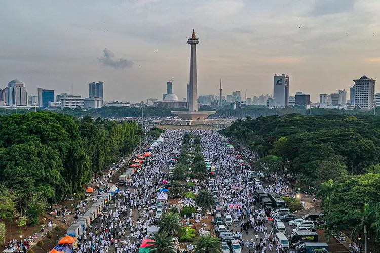 Kelompok 212 Tinggalkan Prabowo-Sandi, Diprediksi Bakal Beralih Mendukung Lima Sosok Ini