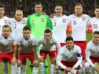 Poland to boycott World Cup play-off against Russia.