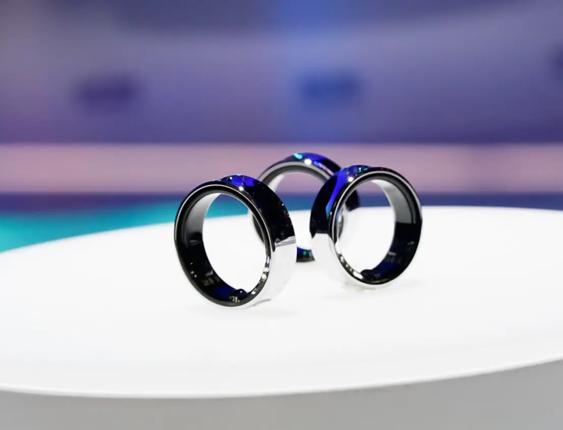 What tasks does the Samsung ring perform