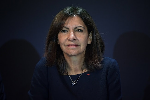 Présidentielle 2022 : Anne Hidalgo fustige « les vents mauvais » qui menacent la démocratie