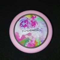Review MAC  Extra Demension Skinfinish Highlighter