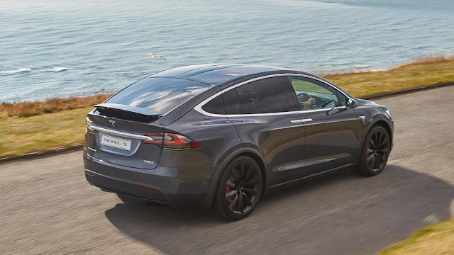 And the Tesla Model X UK price? Starting at £87,980 for the long-range model or £102,980 for the Performance - with 'ludicrous mode' and a slightly reduced WLTP range - it's far from an enabling technology that will change the world; for that, you'll need the smaller, more conventional Model 3.