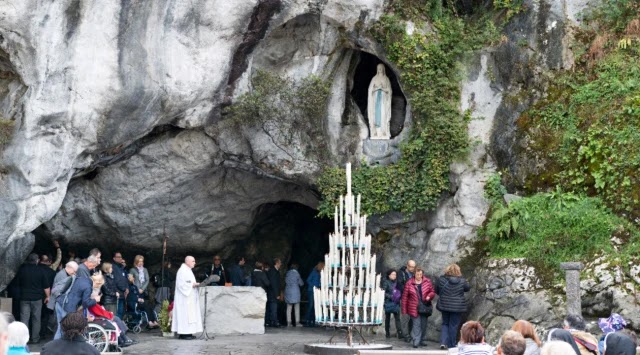 Why are there only 70 approved miracles at Lourdes?