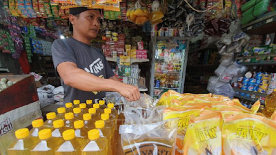 Gandeng Kominfo, Kemendag Blokir Akun Media Sosial Jual Minyakita