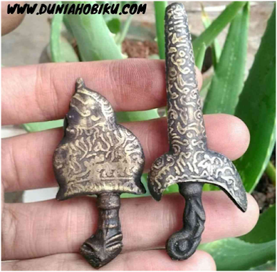 keris mini