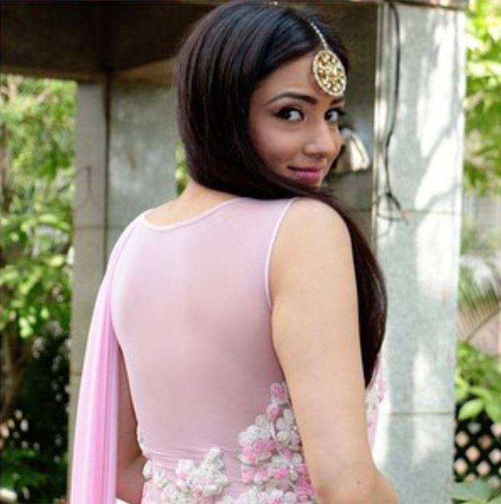 TV Serials Actress Neha Bamb Hot Sexy Photos & Gallery Navel Queens