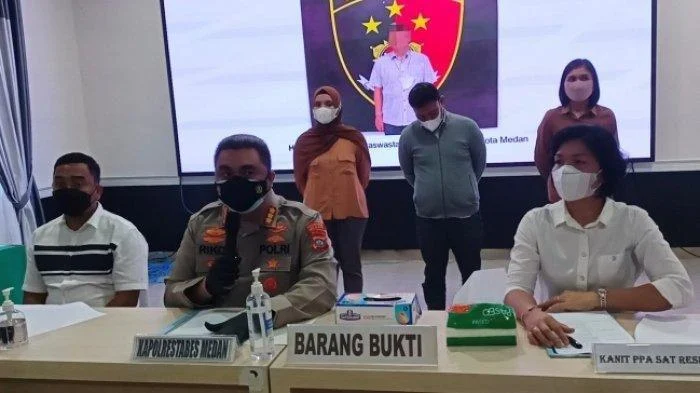 Kader PDIP Halpian yang Aniaya Pelajar Tidak Diborgol, Tak Pakai Rompi Tahanan dan Tidak Ditahan