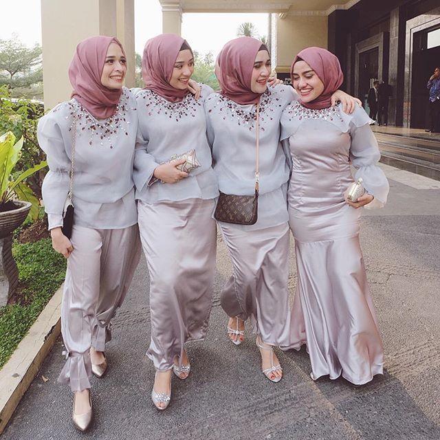 Bridesmaid,hijab