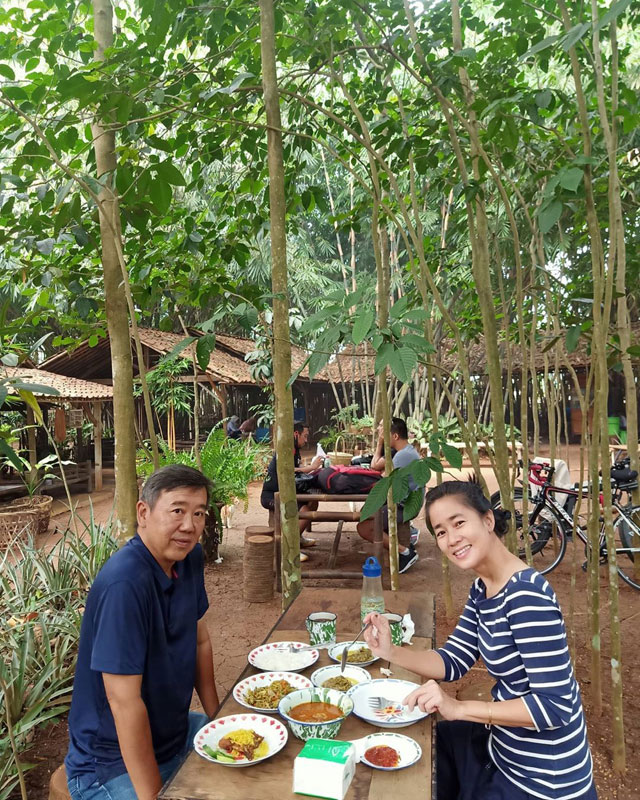 Warung Makan Tuman BSD Tangerang