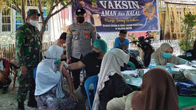 Polres Boltim Laksanakan Vaksinasi Massal di Nuangan