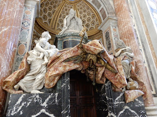 サン・ピエトロ寺院の彫刻