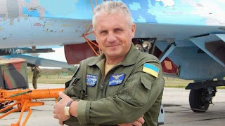 Oleksandr Oksanchenko was killed in the air fight. 


Oleksandr Oksanchenko was killed in the air fight. He deflected the enemy aviation on himself…


He was an idol for aviators from the whole world… the Ukrainian, who became the best fighter-pilot in the world... 