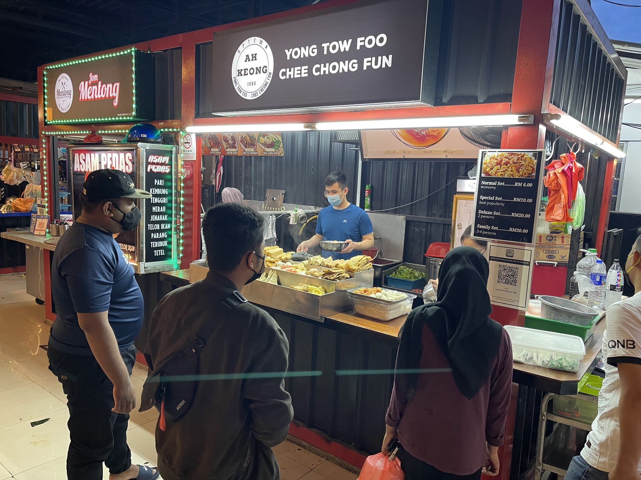 RA.RE FOODSPACE KOTA DAMANSARA TEMPAT LEPAK WAJIB PERGI DI SELANGOR, TAWAR 30 PILIHAN GERAI TERBAIK!