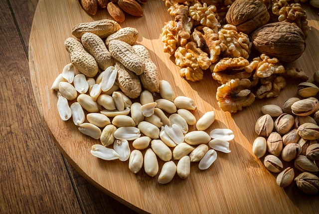 Health Benefits of Peanuts - Peanut Oil Benefits