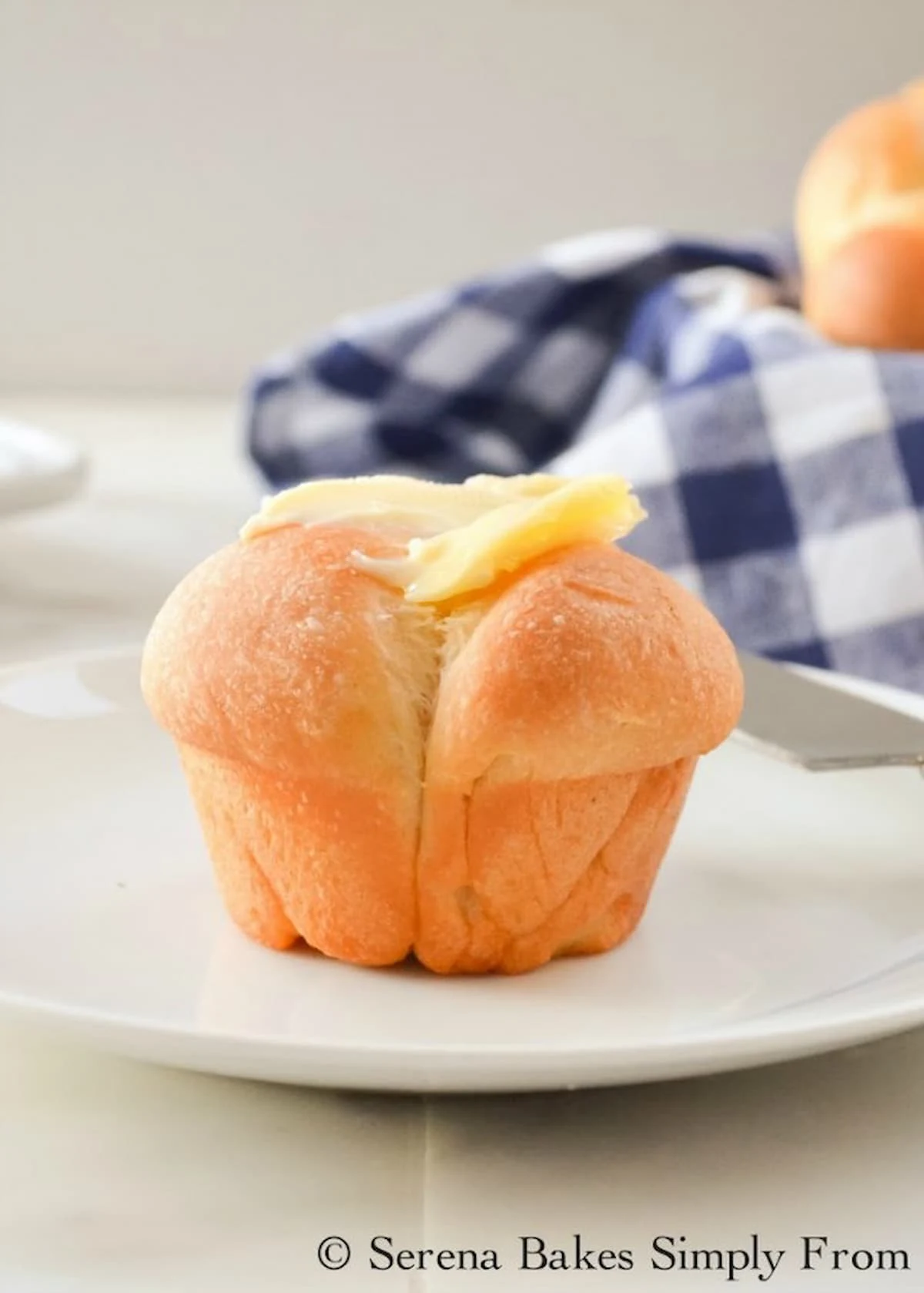 Cloverleaf Dinner Rolls