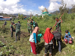 Santri Al-Istiqomah dan Prajurit TNI Sulap Lahan Kosong Menjadi Kebun Sayuran