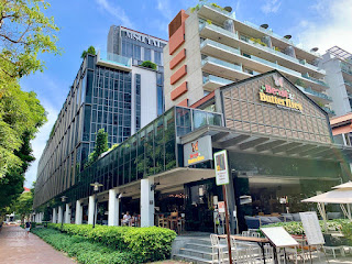 M Social Singapore and hotel restaurant Beast & Butterflies