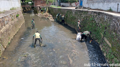 Mengawali Tahun 2022, Satgas Citarum Sektor 21-13 Tetap Konsisten Jaga Kelestarian Sungai