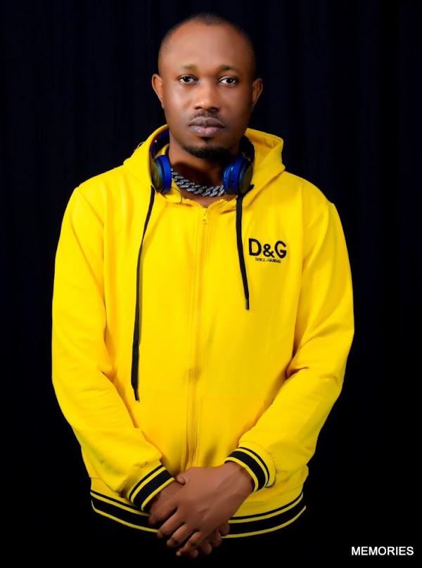 [GIST] DJ Raph NGR Biography, Early Life and Music Career