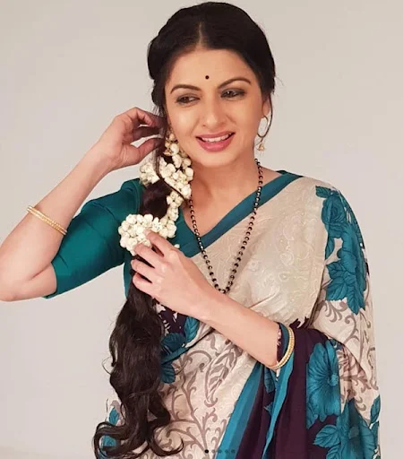 Bhagyashree saree beautiful hot photos