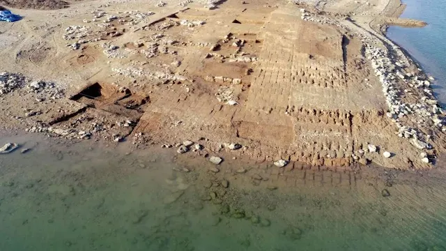 Il Tigri si ritira e rivela una città di 3.400 anni fa: Una Sensazionale Scoperta Archeologica in Kurdistan