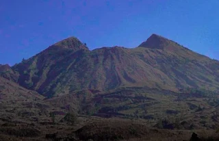 gunung-bukit-raya