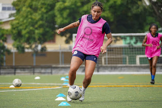 Sedofútbol Femenina por la victoria en Barbados