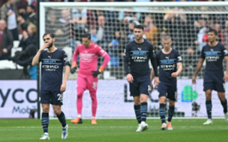 Les joueurs de Manchester City a la fin d’un match de foot