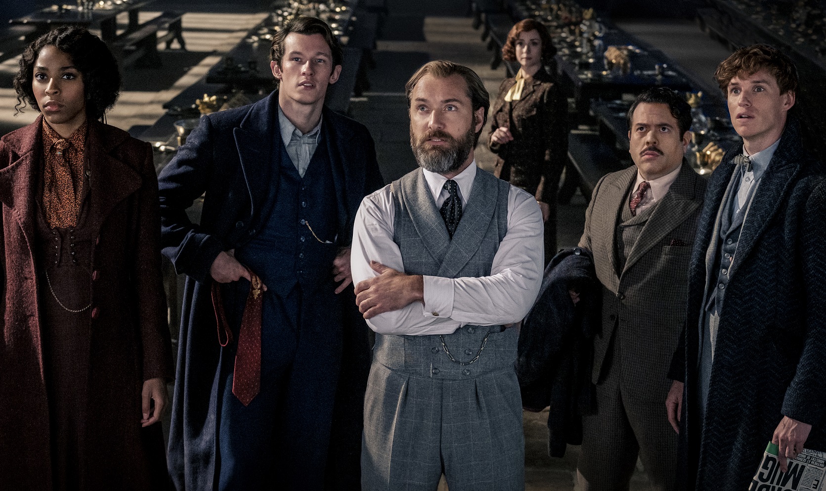 WATCH: FANTASTIC BEASTS: THE SECRETS OF DUMBLEDORE  Unveils Magical First Trailer