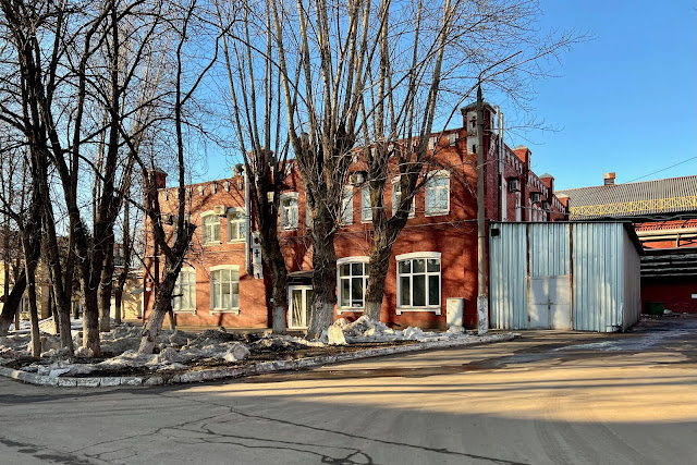 Самокатная улица, территория бывшего Московского завода «Кристалл», столярная мастерская