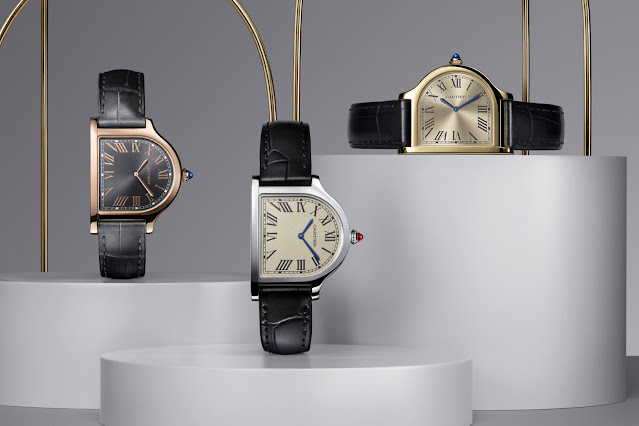 2021 Cartier Privée Cloche de Cartier Gold Watch Replica