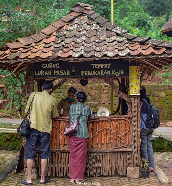 Pasar Kaki Langit Mangunan Bantul Daya Tarik