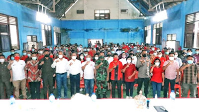 Bupati FDW Sikapi Konflik di Kecamatan Maesaan dan Tompaso Baru